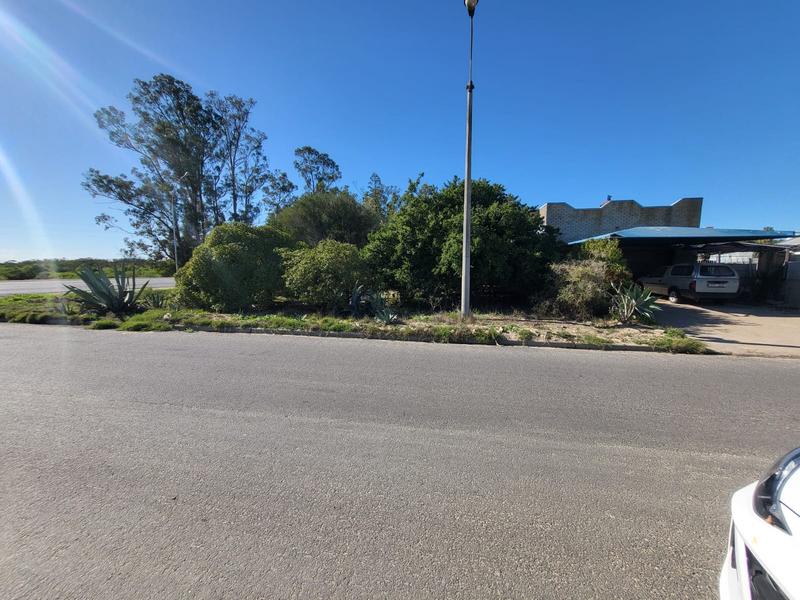 4 Bedroom Property for Sale in Velddrif Western Cape